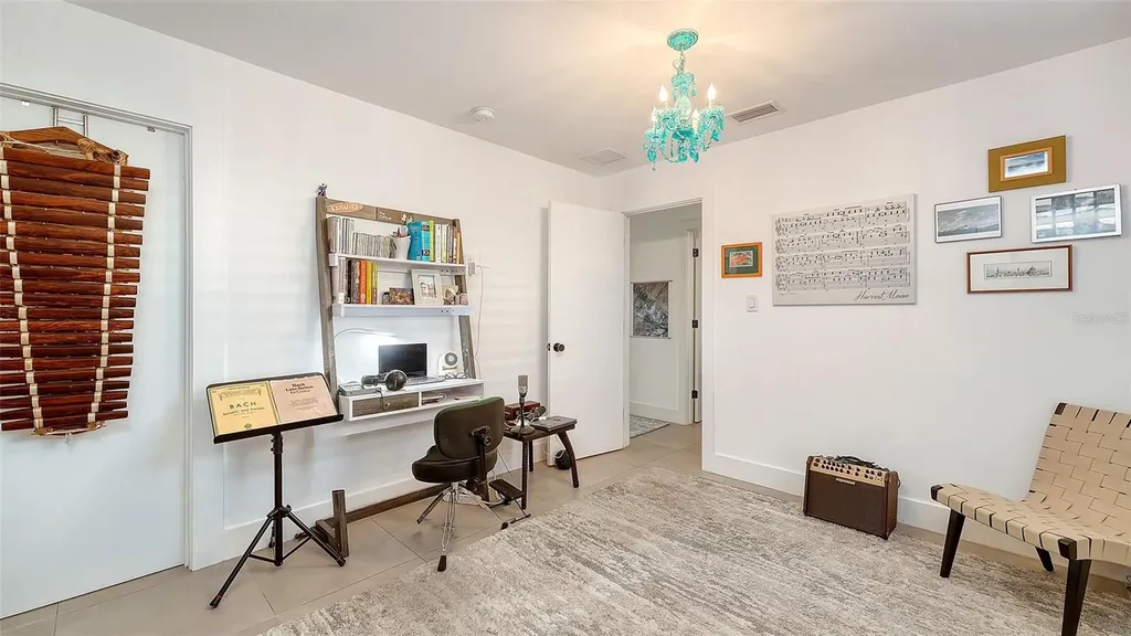 37 Sunset Drive Sarasota FL 34236