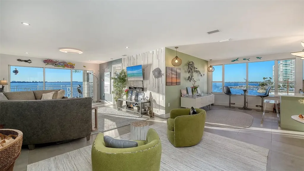 37 Sunset Drive Sarasota FL 34236
