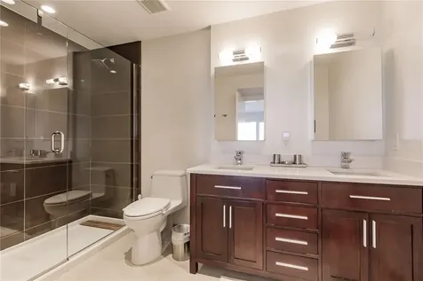 1200 E Peppertree Lane Sarasota FL 34242