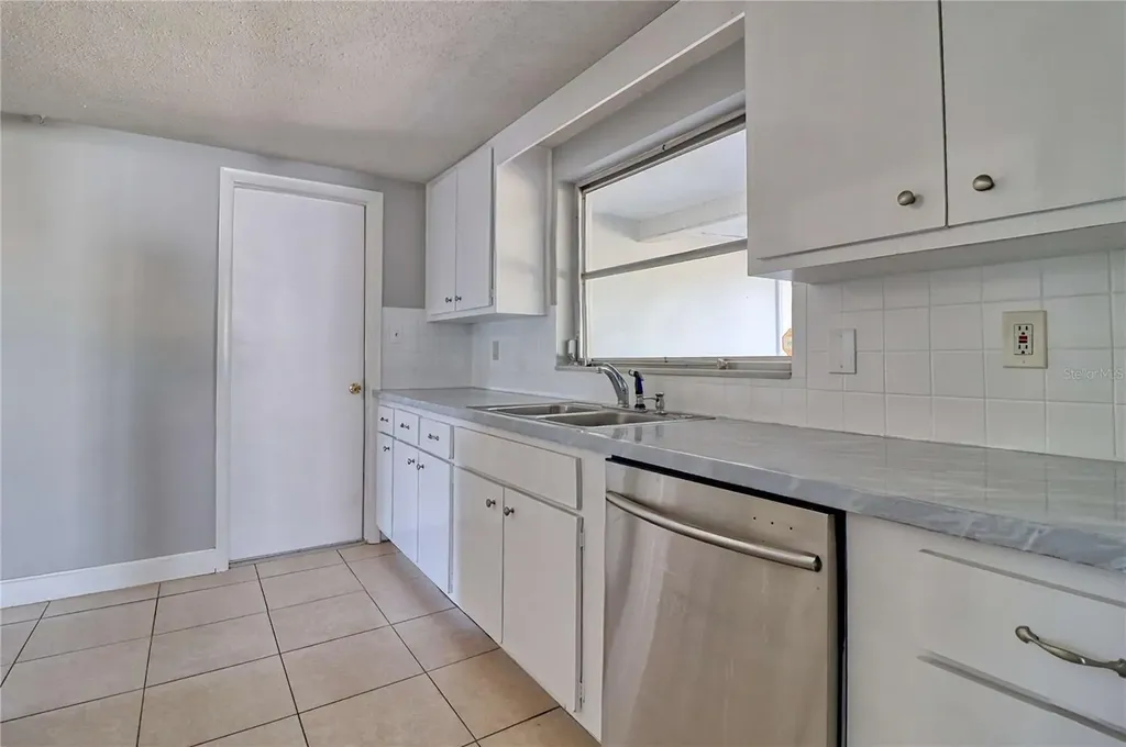 10332 Honeysuckle Lane Port Richey FL 34668