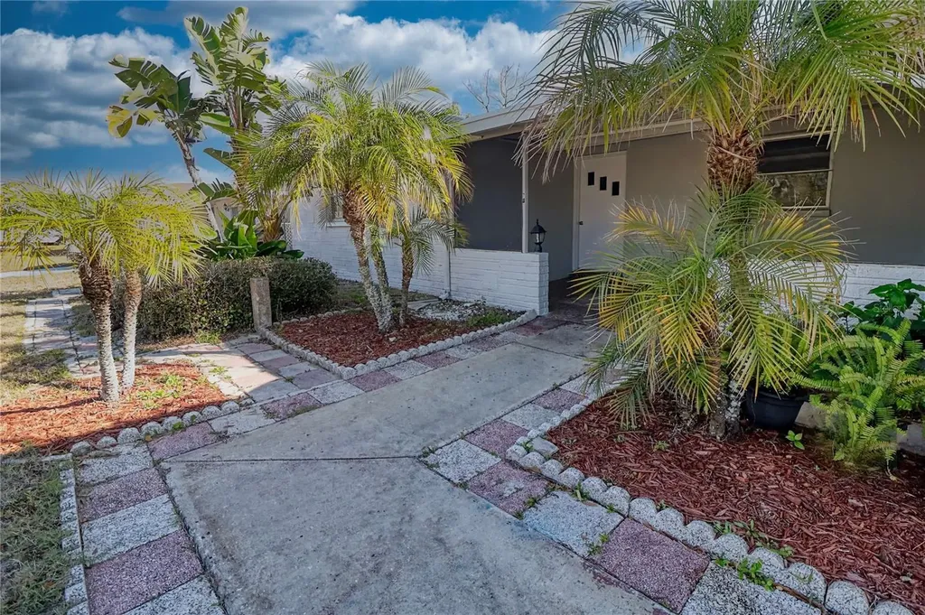 10332 Honeysuckle Lane Port Richey FL 34668