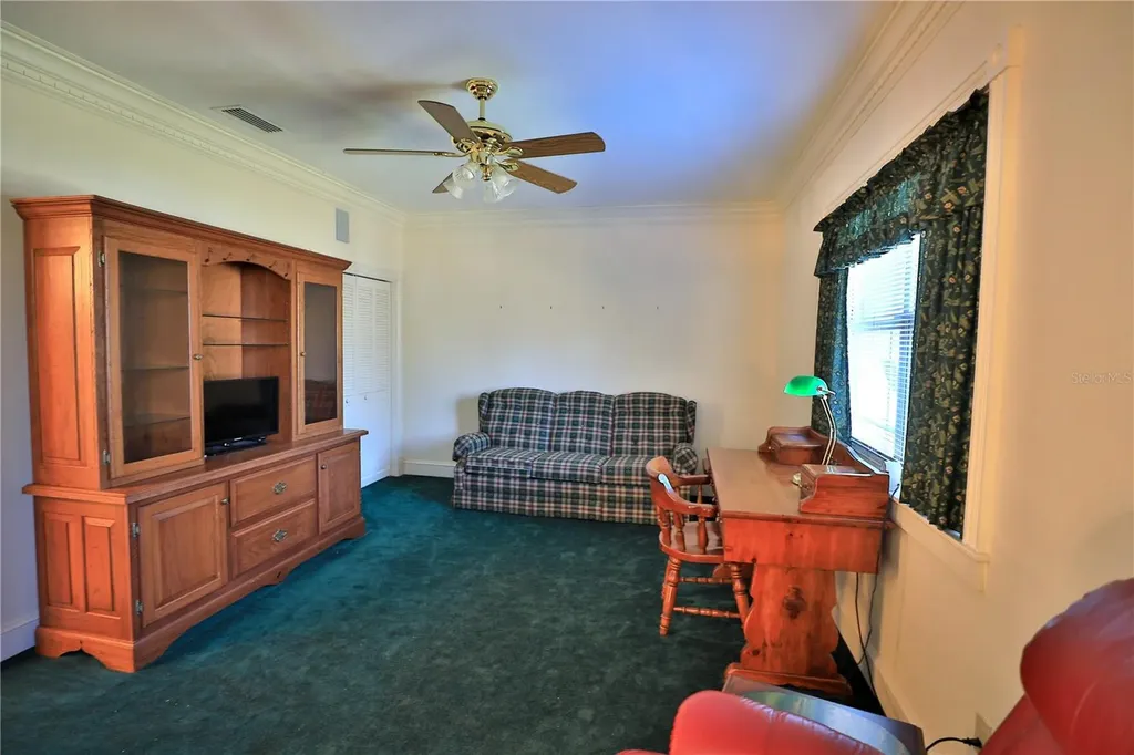 15551 NW Highway 225 Reddick FL 32686