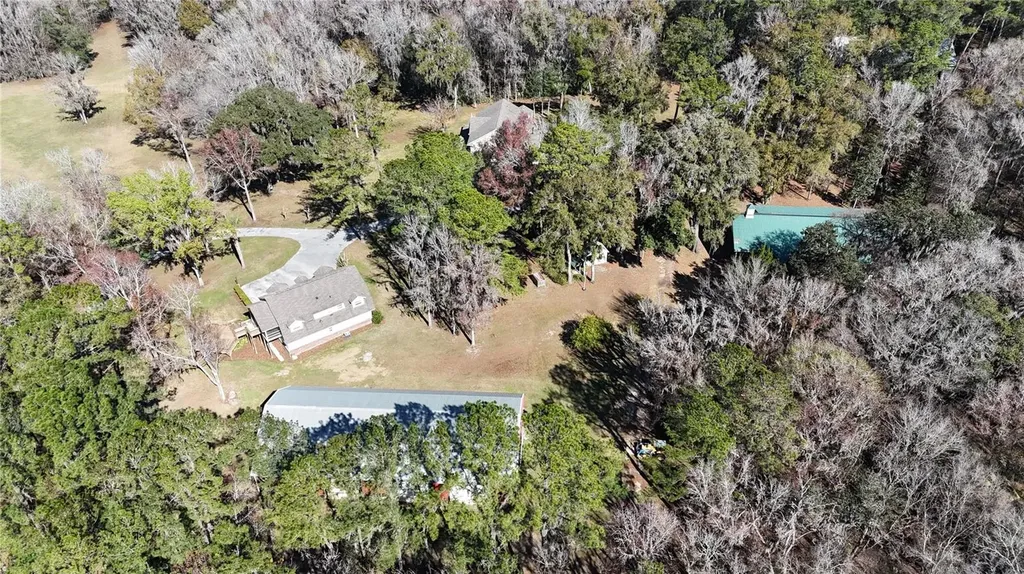 15551 NW Highway 225 Reddick FL 32686
