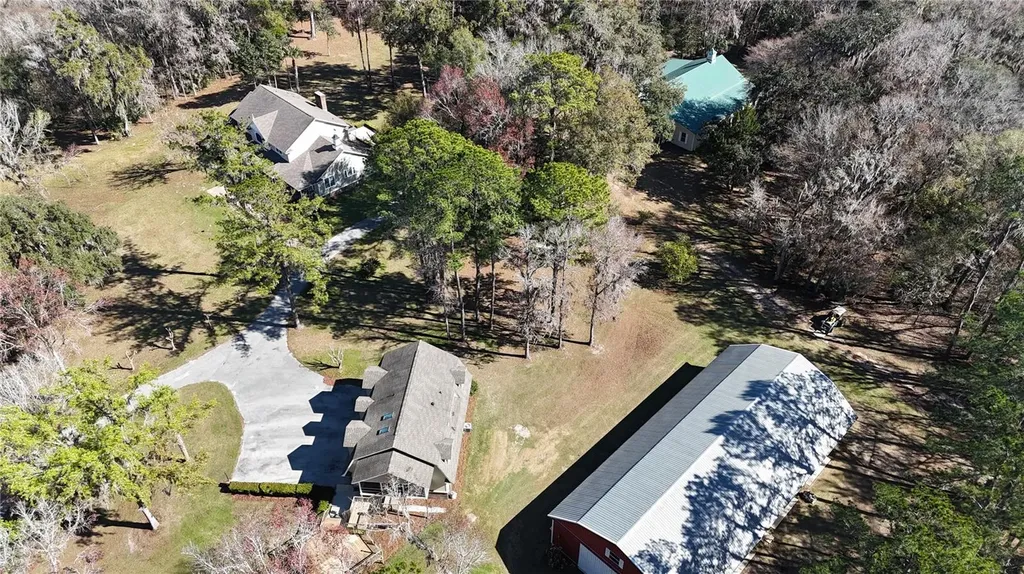 15551 NW Highway 225 Reddick FL 32686