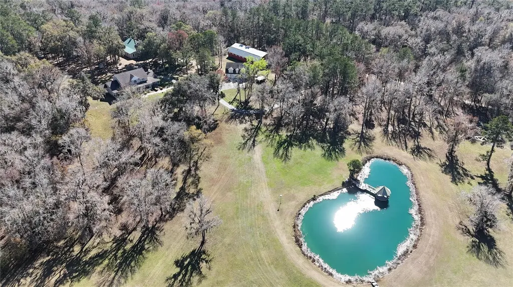 15551 NW Highway 225 Reddick FL 32686
