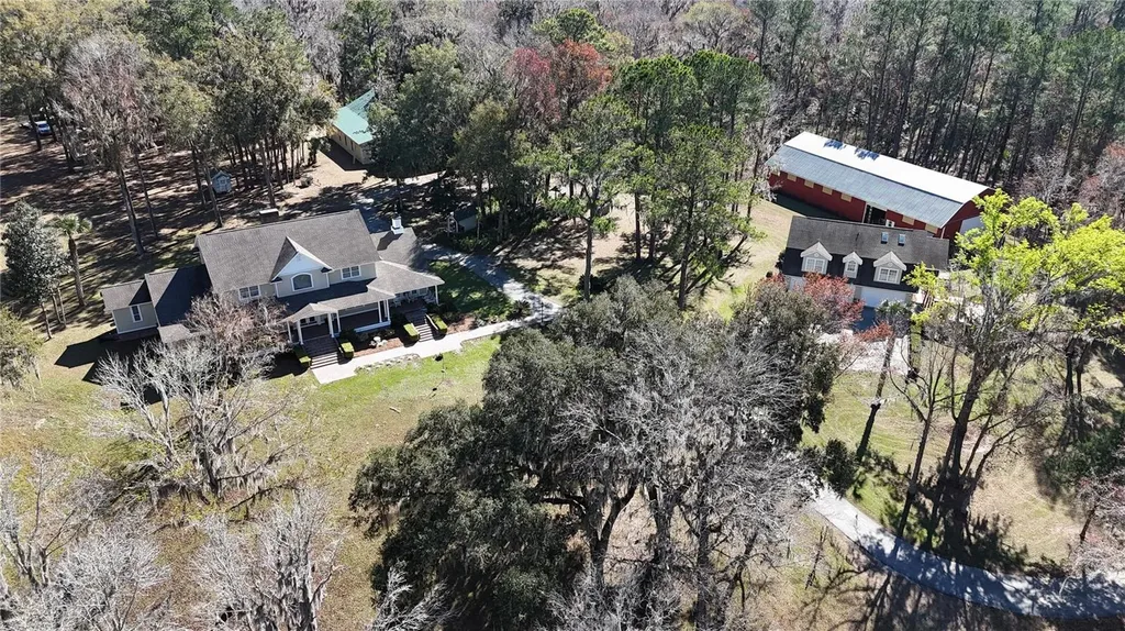 15551 NW Highway 225 Reddick FL 32686