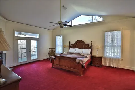15551 NW Highway 225 Reddick FL 32686