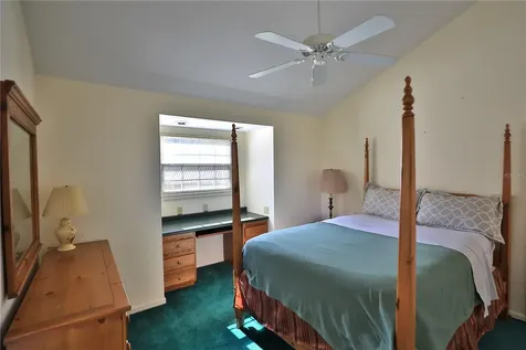 15551 NW Highway 225 Reddick FL 32686