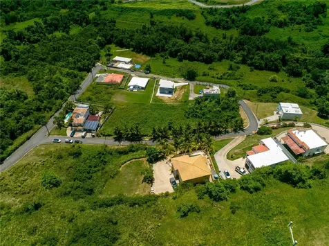 Bo Mameyes Lindomar Ii Rio Grande PR 00745