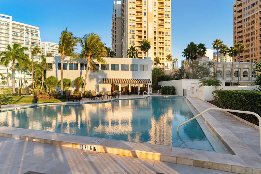 101 Sunset Drive Sarasota FL 34236