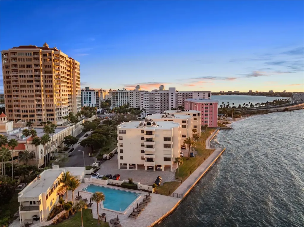 101 Sunset Drive Sarasota FL 34236