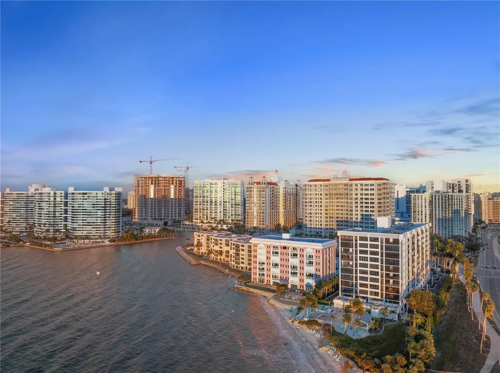 101 Sunset Drive Sarasota FL 34236