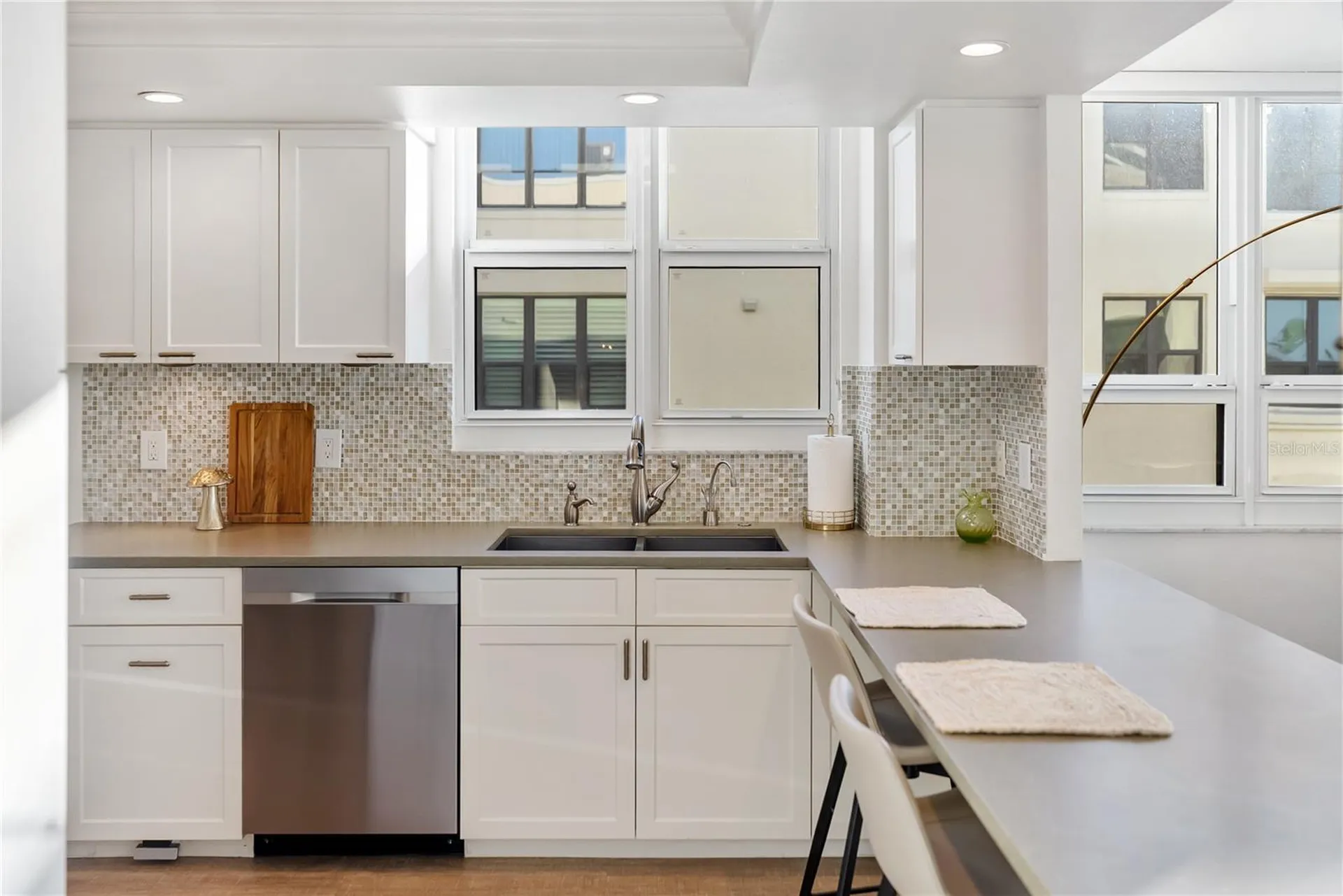 101 Sunset Drive Sarasota FL 34236