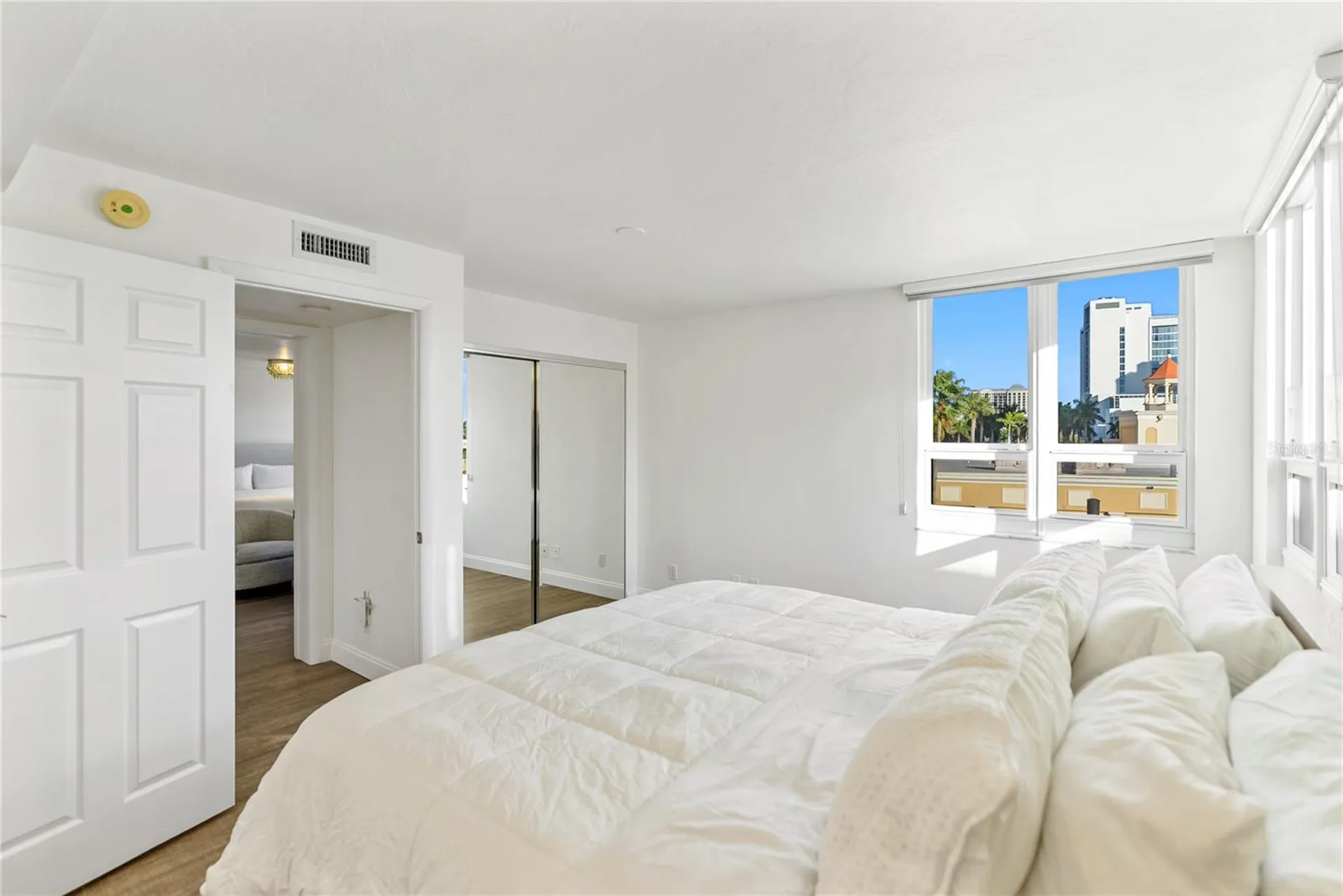 101 Sunset Drive Sarasota FL 34236