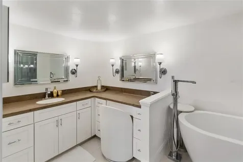 101 Sunset Drive Sarasota FL 34236