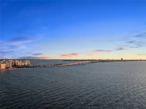 101 Sunset Drive Sarasota FL 34236