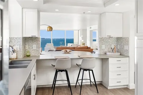 101 Sunset Drive Sarasota FL 34236