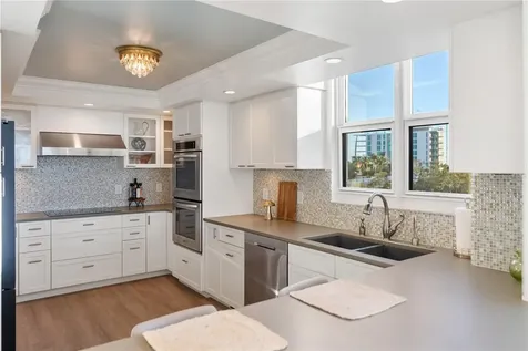 101 Sunset Drive Sarasota FL 34236