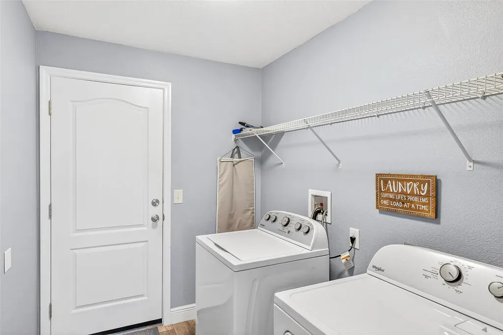 36700 Oconee Avenue Eustis FL 32736