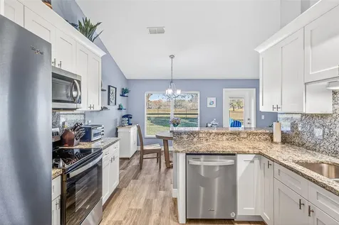 36700 Oconee Avenue Eustis FL 32736