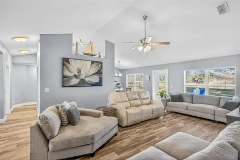 36700 Oconee Avenue Eustis FL 32736