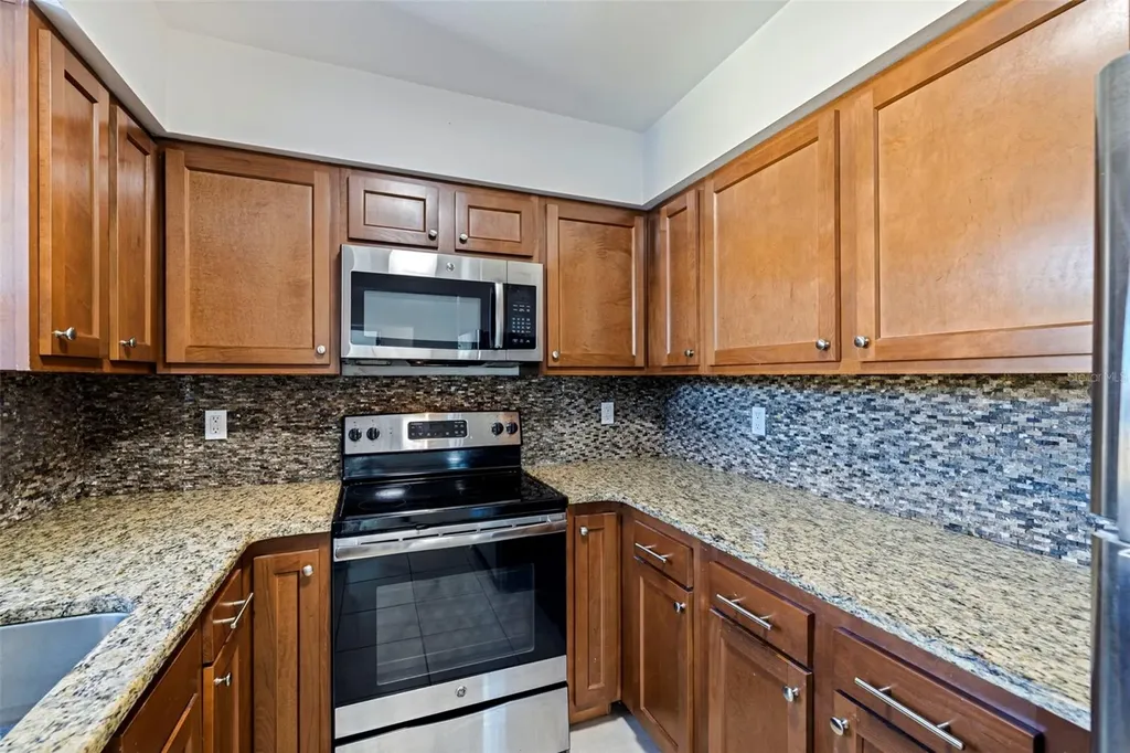656 59th Street S St Petersburg FL 33707