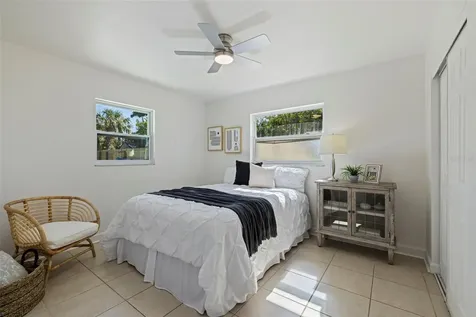 656 59th Street S St Petersburg FL 33707