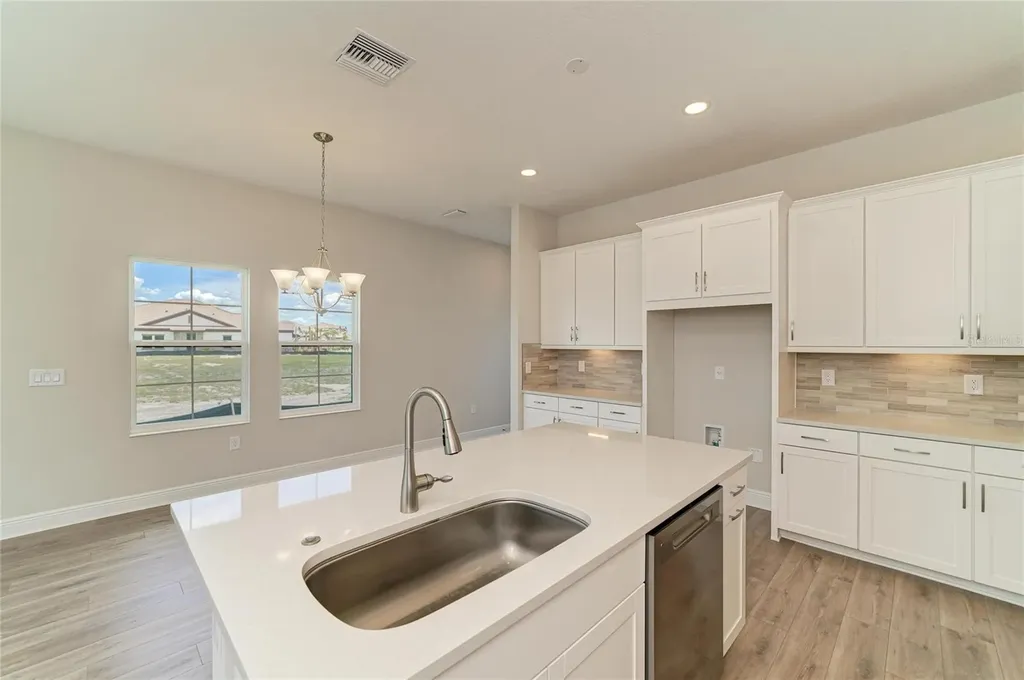 35517 Stableton Lane Zephyrhills FL 33541