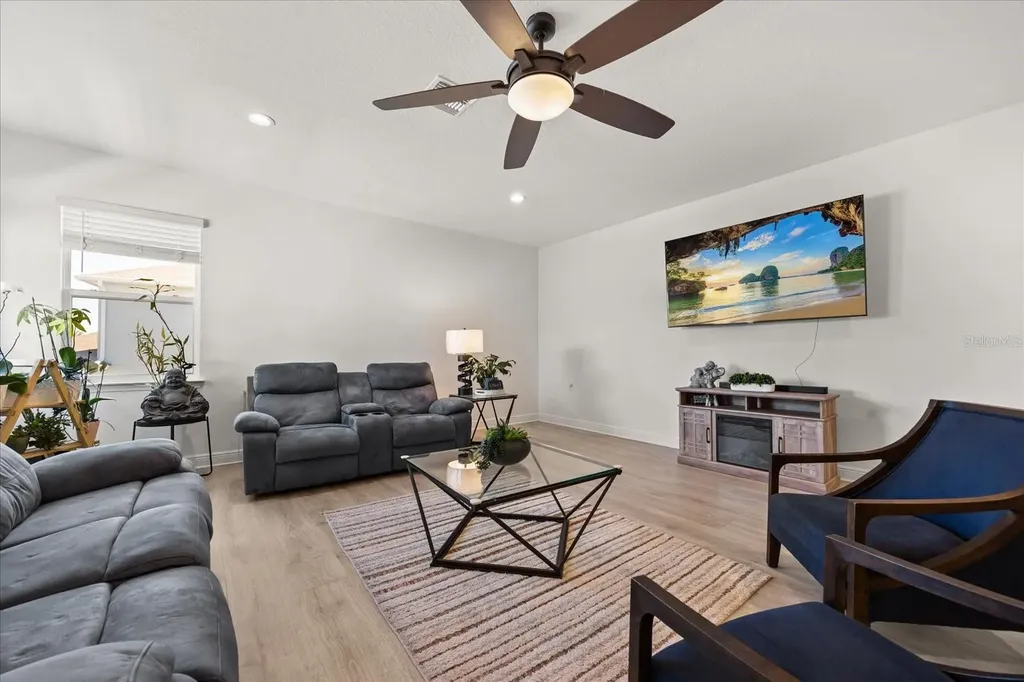 4484 Lions Gate Avenue Clermont FL 34711