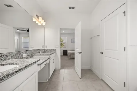 4484 Lions Gate Avenue Clermont FL 34711