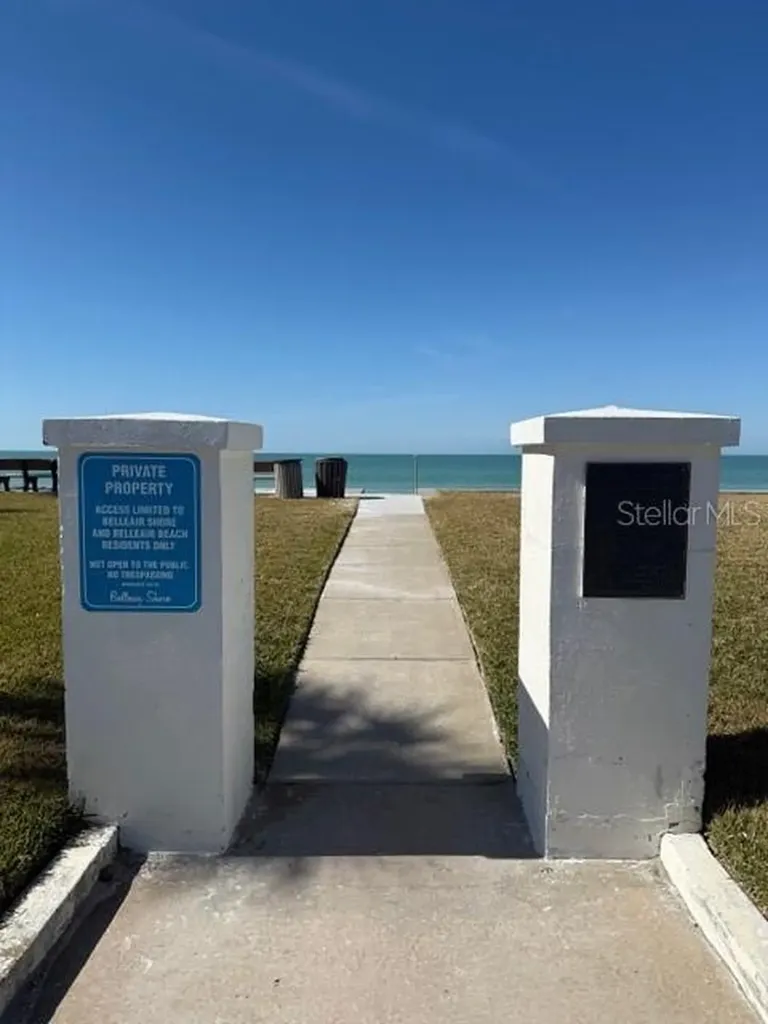 104 18th Street Belleair Beach FL 33786