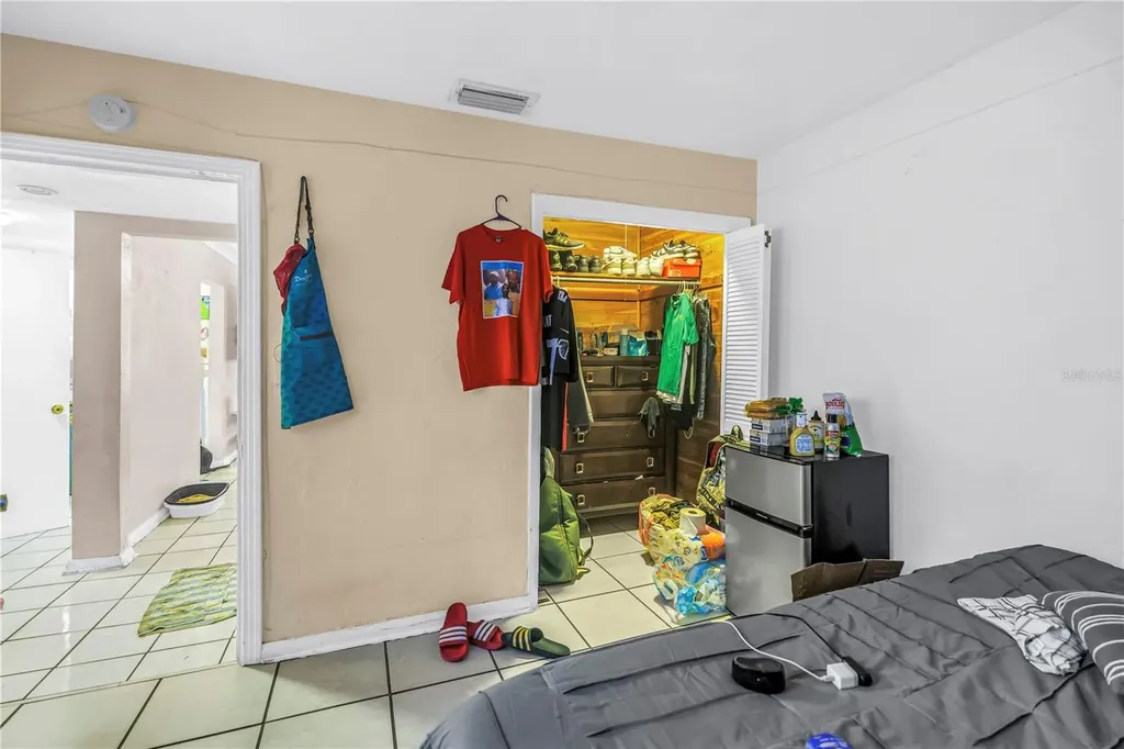 901 12th Street S St Petersburg FL 33712