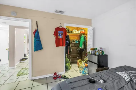 901 12th Street S St Petersburg FL 33712