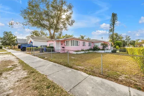 901 12th Street S St Petersburg FL 33712