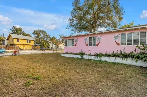 901 12th Street S St Petersburg FL 33712