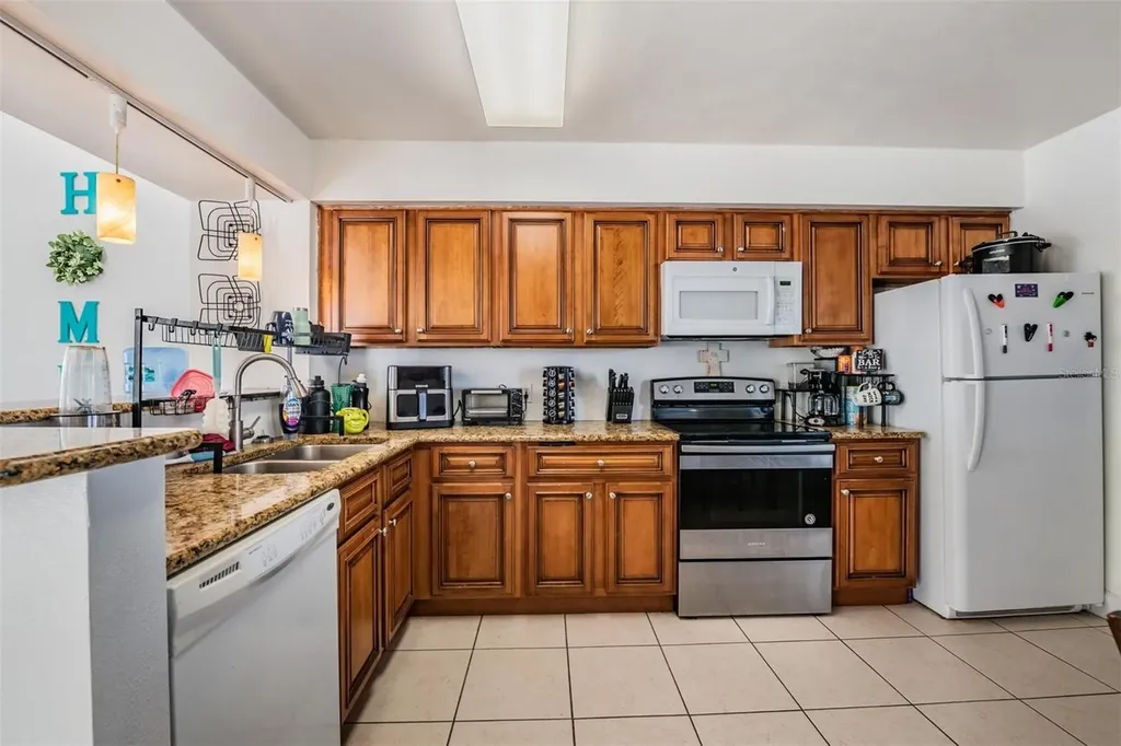 3127 W Sligh Avenue Tampa FL 33614
