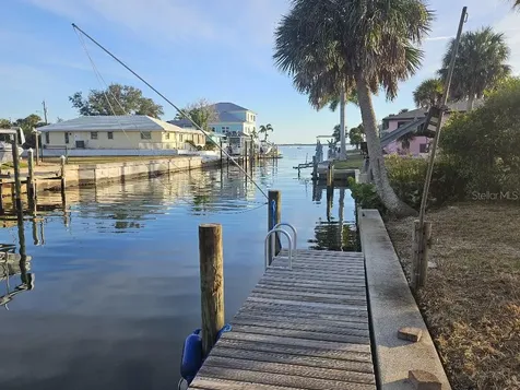 251 Winson Avenue Englewood FL 34223