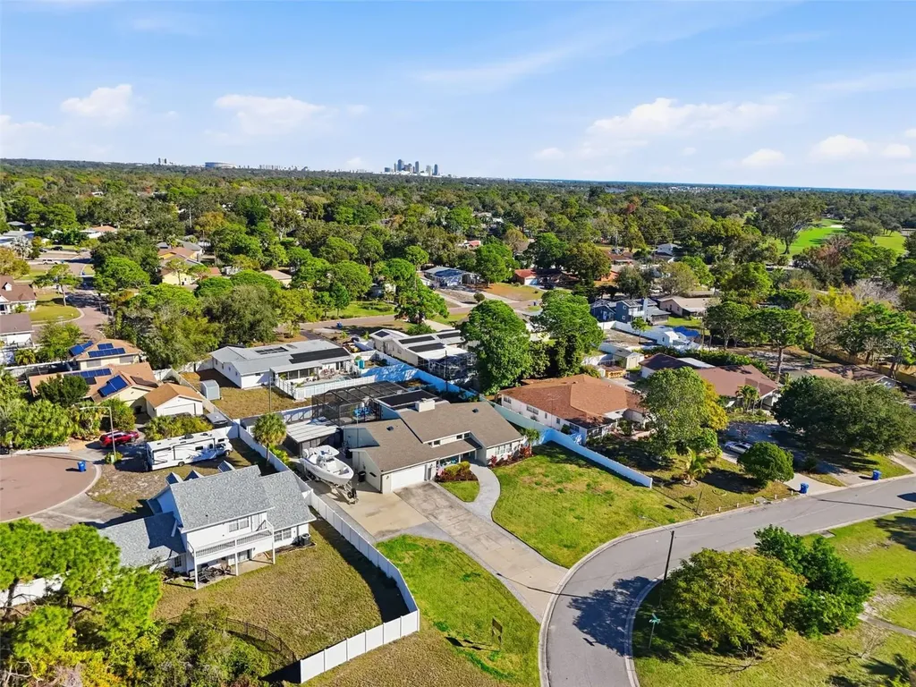 2551 Casilla Way S St Petersburg FL 33712