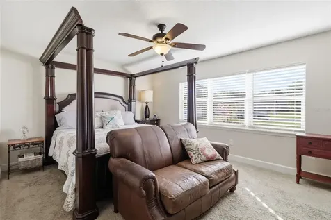 2551 Casilla Way S St Petersburg FL 33712