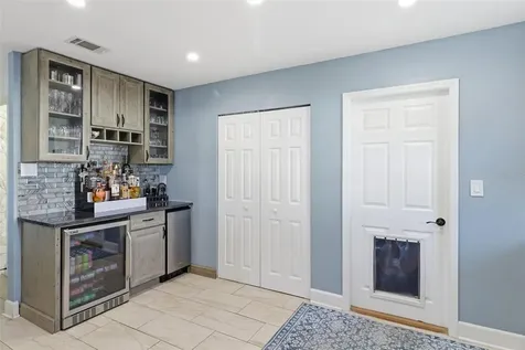 2551 Casilla Way S St Petersburg FL 33712