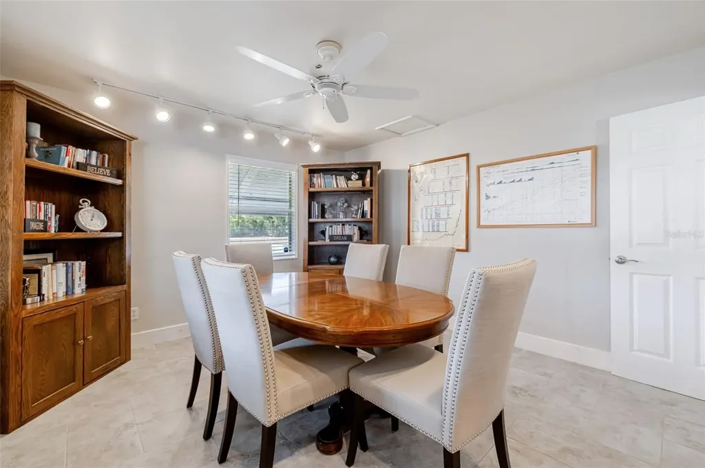 164 Pondella Road North Fort Myers FL 33903