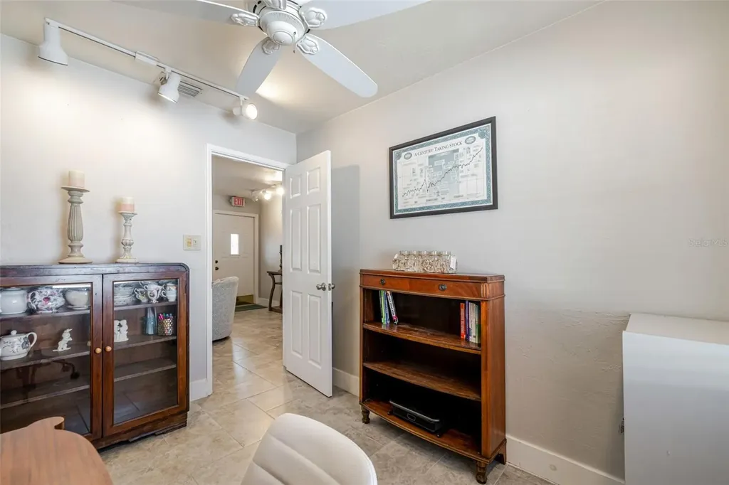 164 Pondella Road North Fort Myers FL 33903