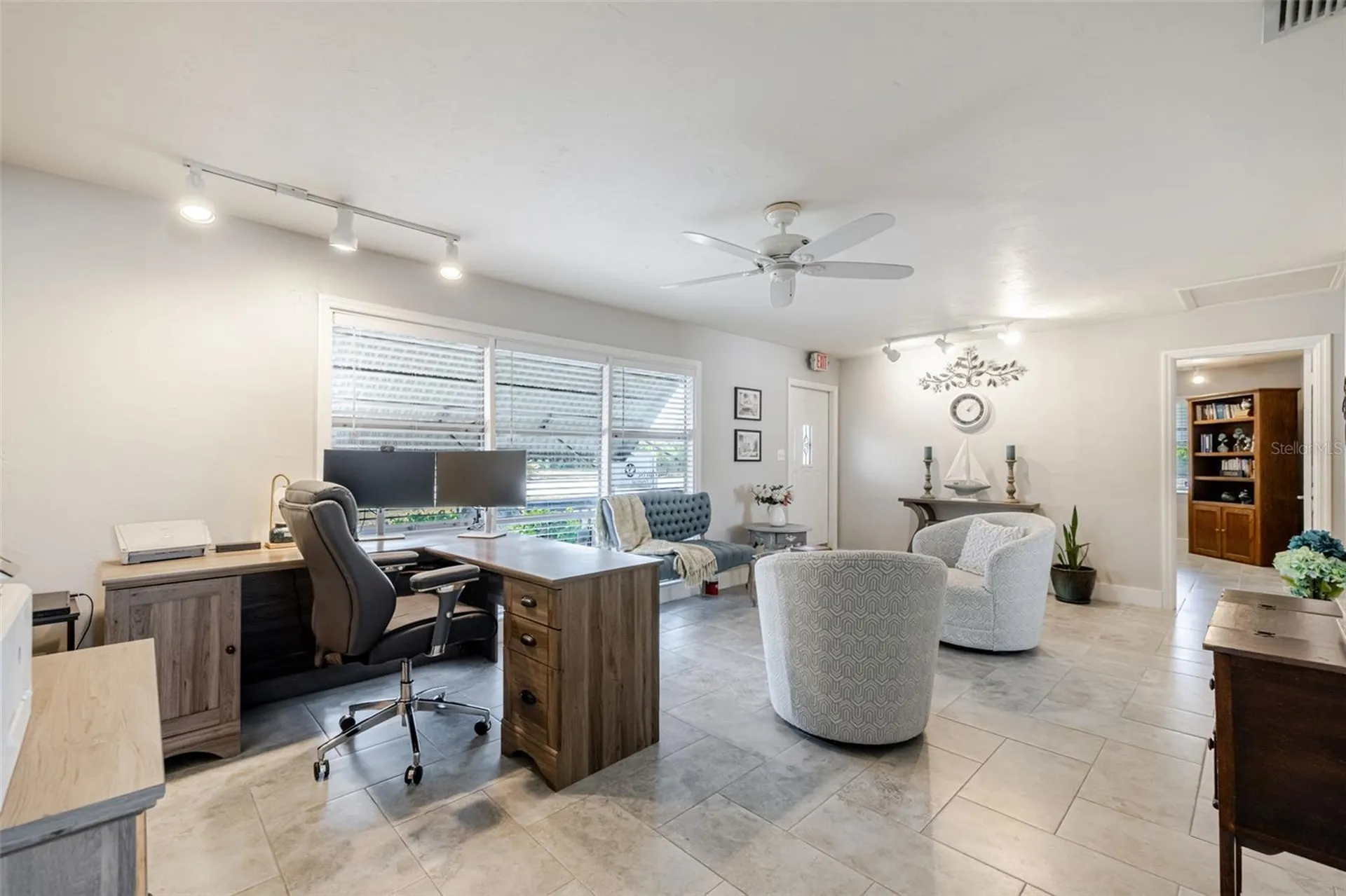 164 Pondella Road North Fort Myers FL 33903