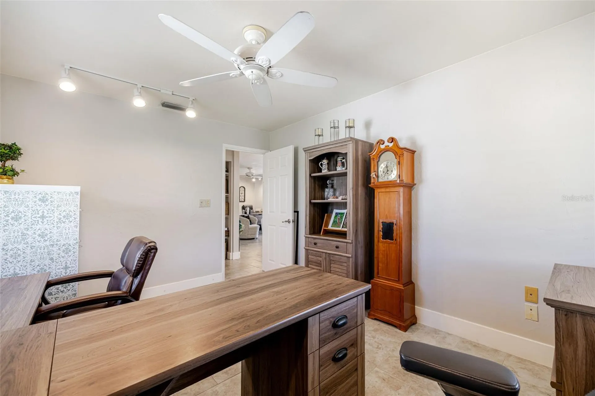 164 Pondella Road North Fort Myers FL 33903