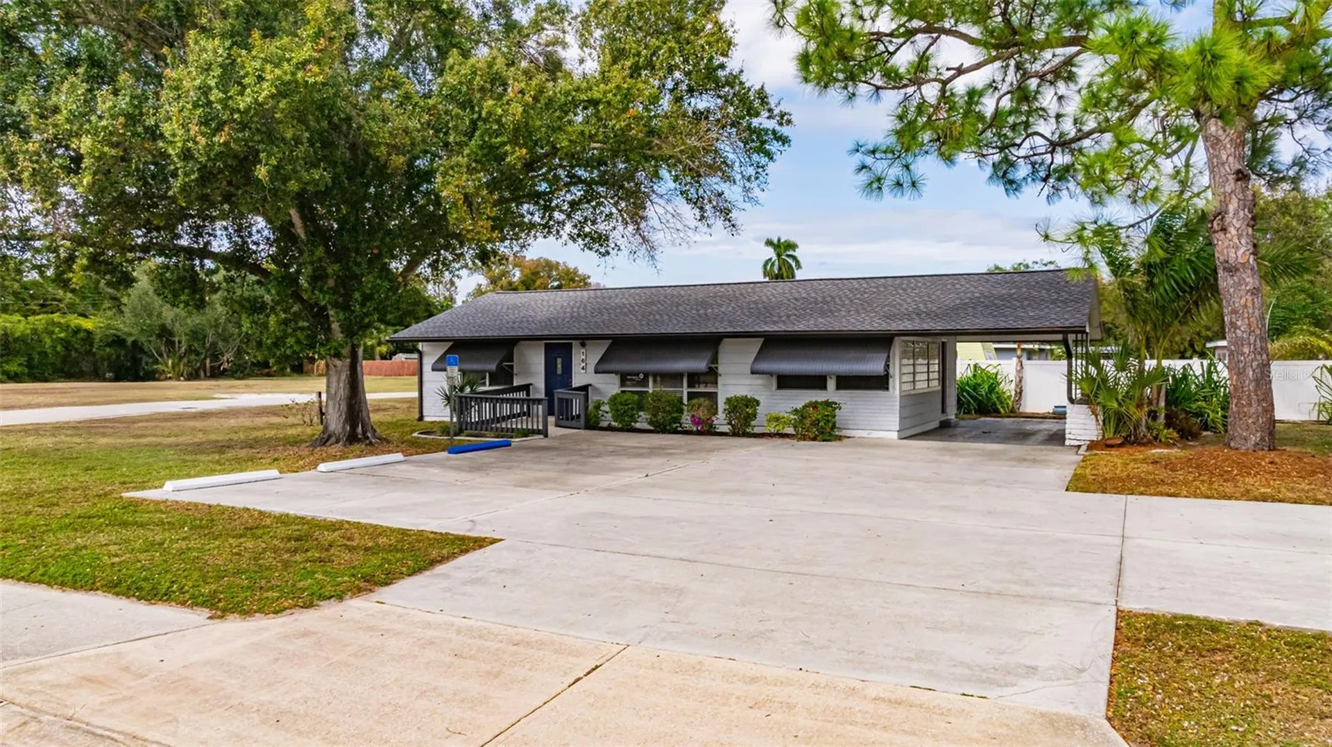 164 Pondella Road North Fort Myers FL 33903