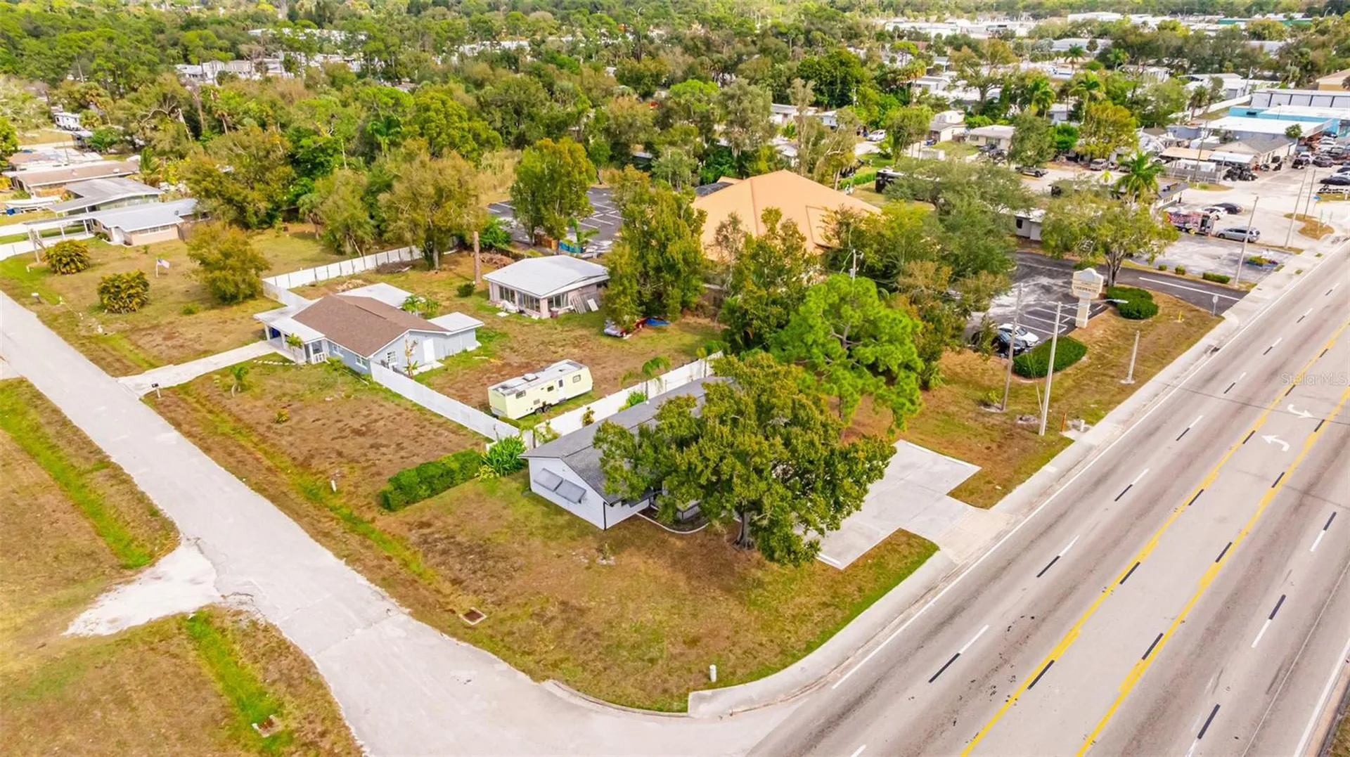 164 Pondella Road North Fort Myers FL 33903