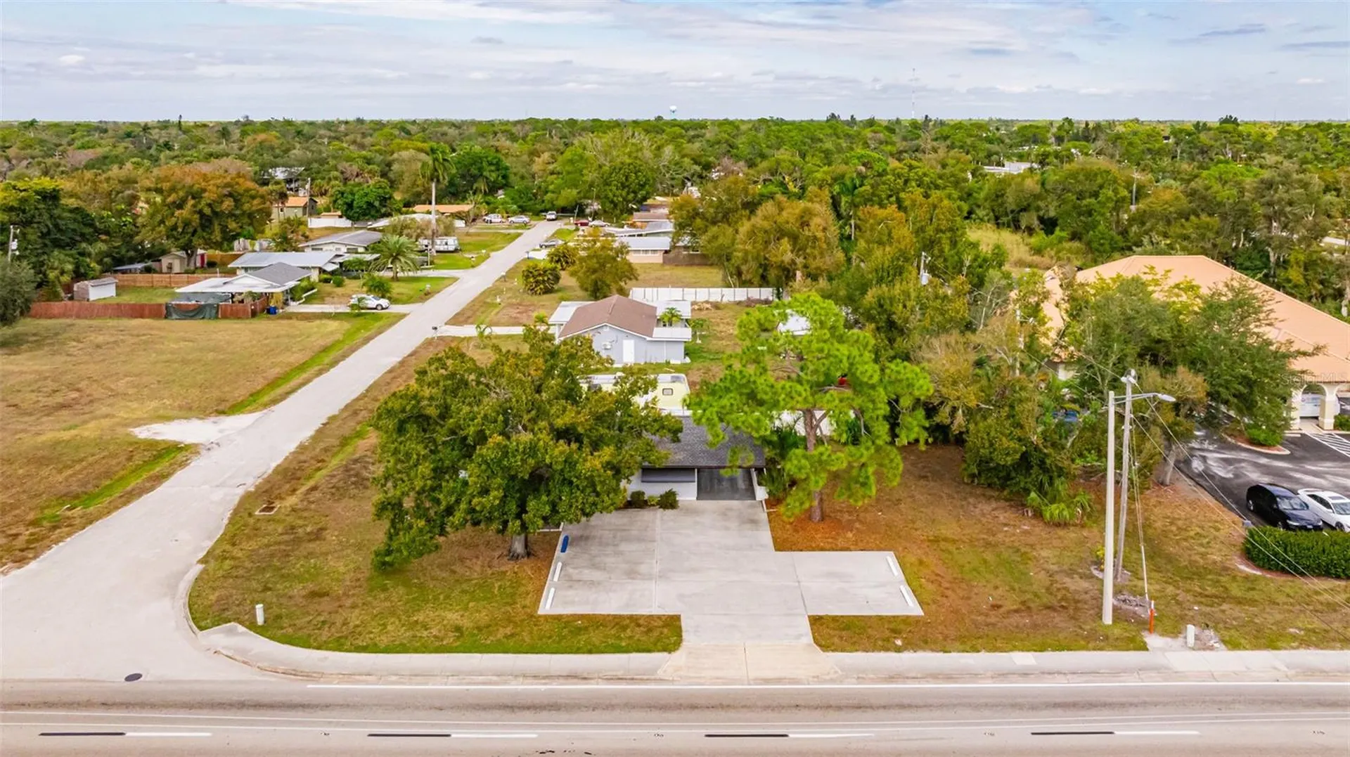 164 Pondella Road North Fort Myers FL 33903