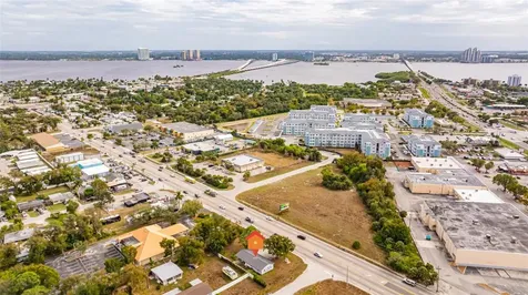 164 Pondella Road North Fort Myers FL 33903