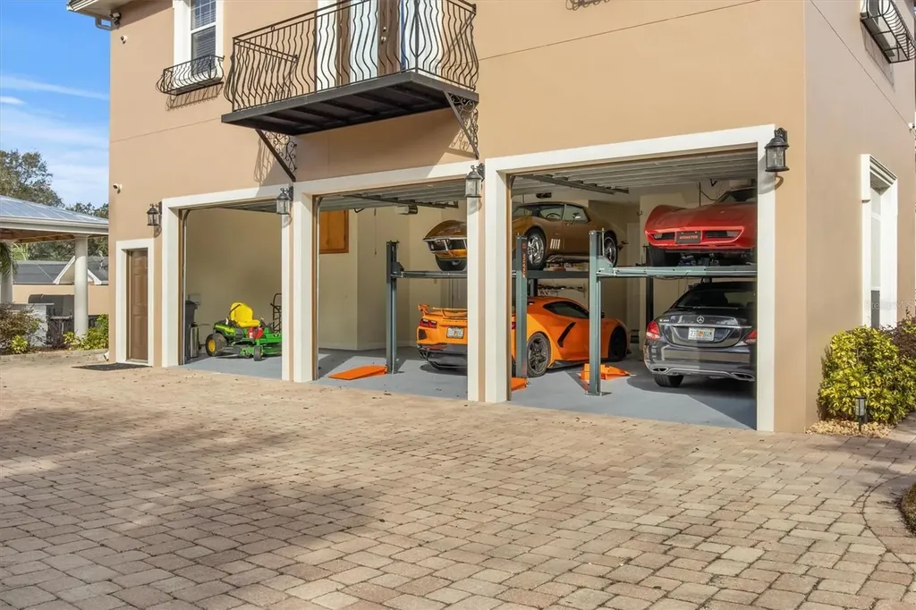 1665 Blue Heron Lane Lakeland FL 33813