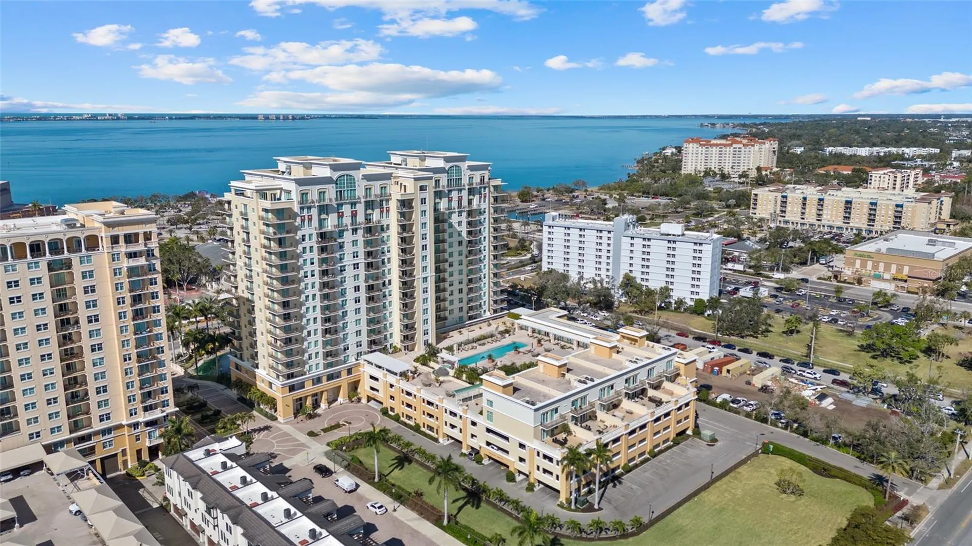 800 N Tamiami Trail Sarasota FL 34236